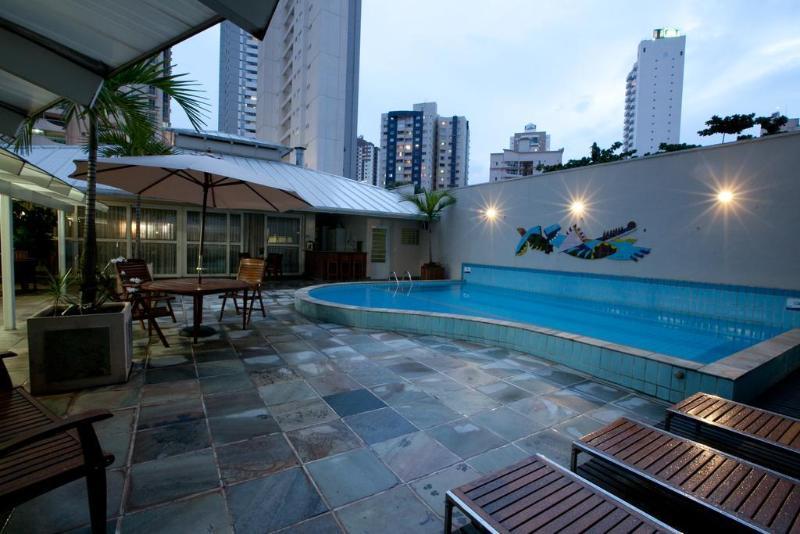 Oitis Hotel Goiânia Exterior photo